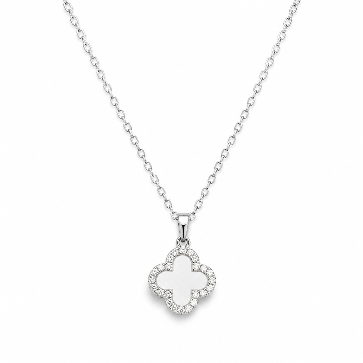 Noir & Ivory Clover Necklace – Silver