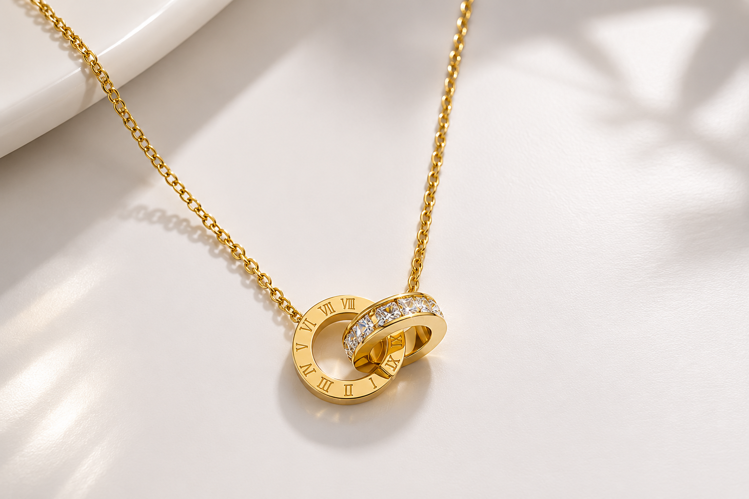 Infinity Roman Necklace – Gold