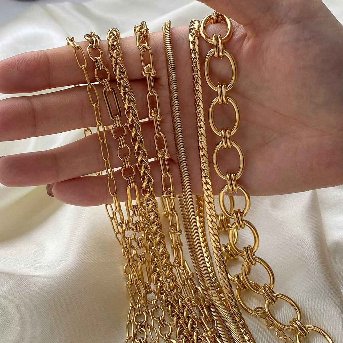 Odette Link Necklace