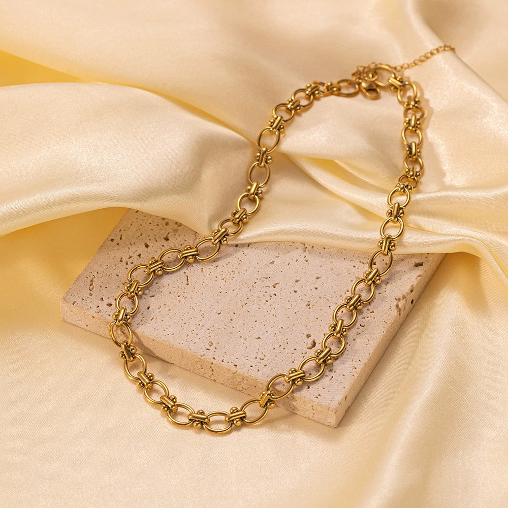 Verona Link Necklace