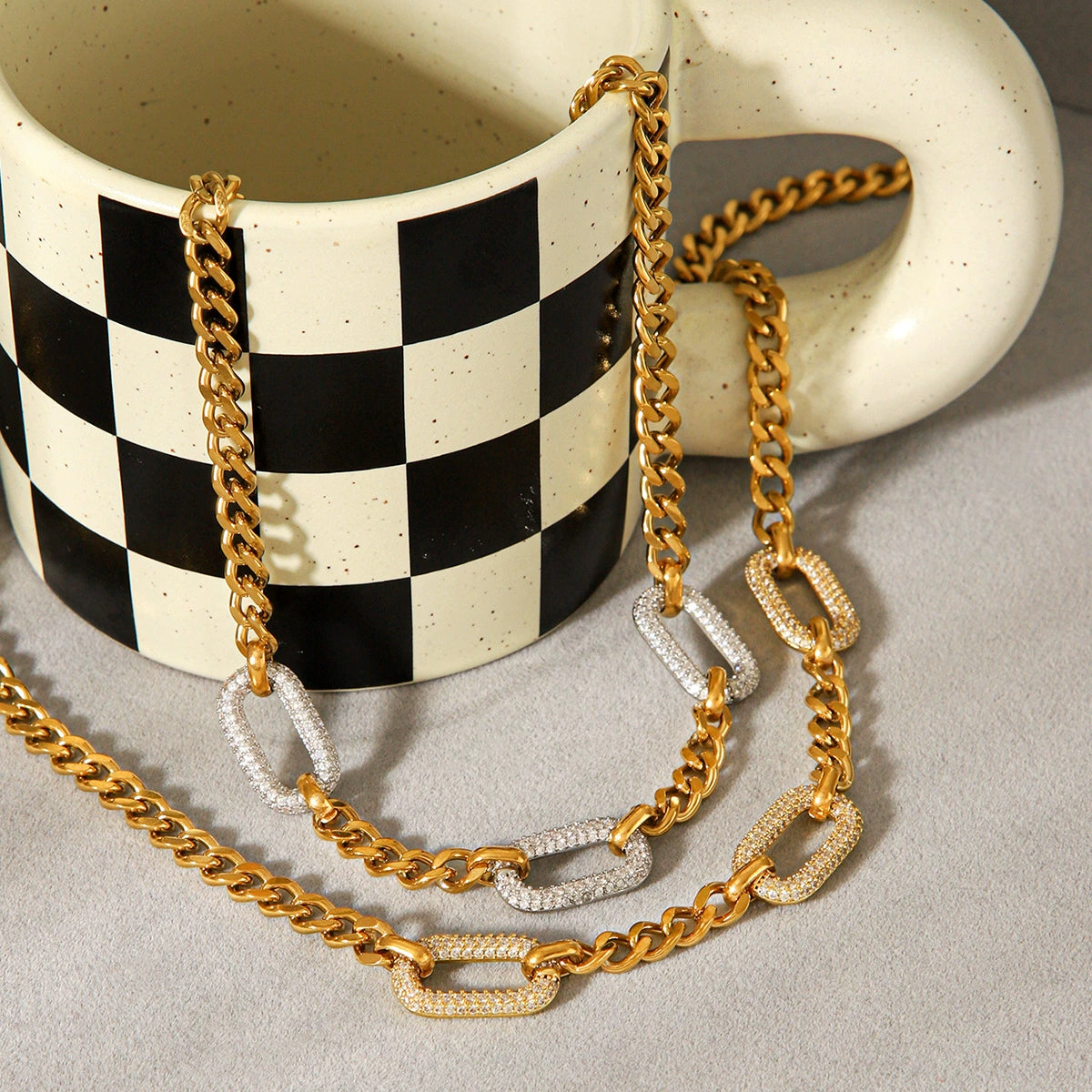 Serenity Pavé Link Necklace – Gold